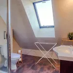 Ii 162c Apartment
